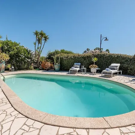 Apartment Garden - Shared Pool&designer Interiors *